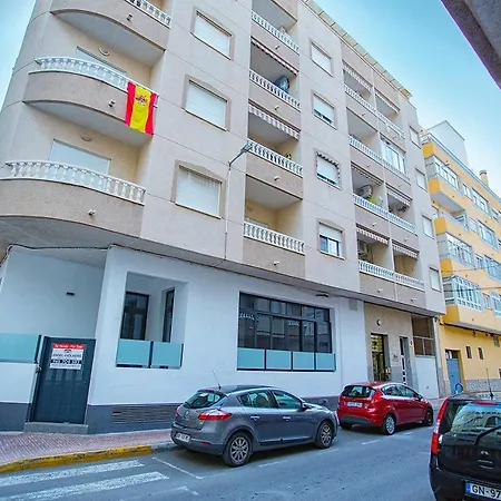 113 Beach&trees - Alicante *