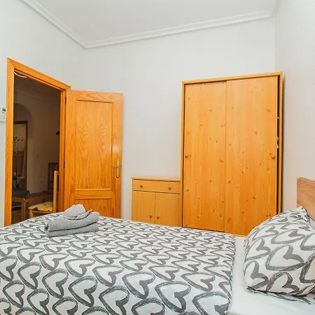 113 Beach&trees - Alicante